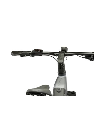INFLUX SUV HYB 2.0 U 600